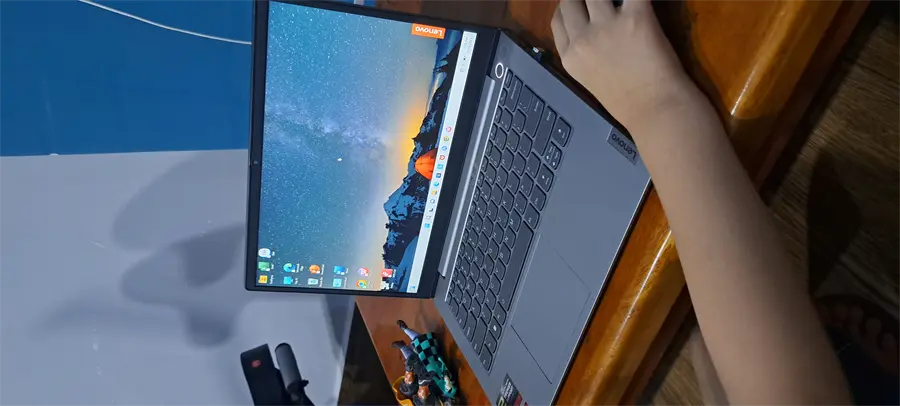 Khách hàng review Laptop Lenovo ThinkBook 14 G3 ACL R3 5300U/8GB/256GB/Win11 (21A200RWVN) 1
