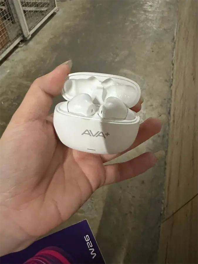 Khách hàng review Tai nghe Bluetooth True Wireless AVA  FreeGo W26 19