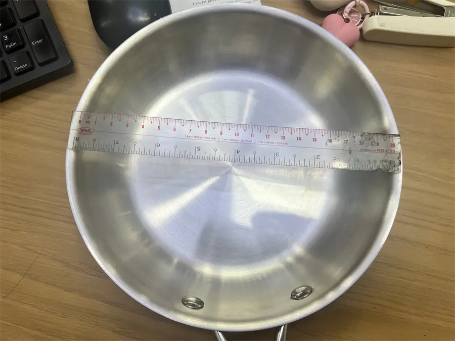 Khách hàng review Chảo inox nguyên khối đáy từ 26 cm Elmich Trimax EL-2822 3