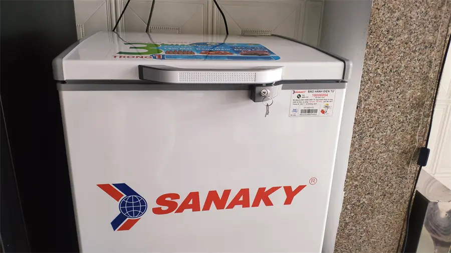 Khách hàng review Tủ Đông Sanaky 100 lít VH162HY2 9