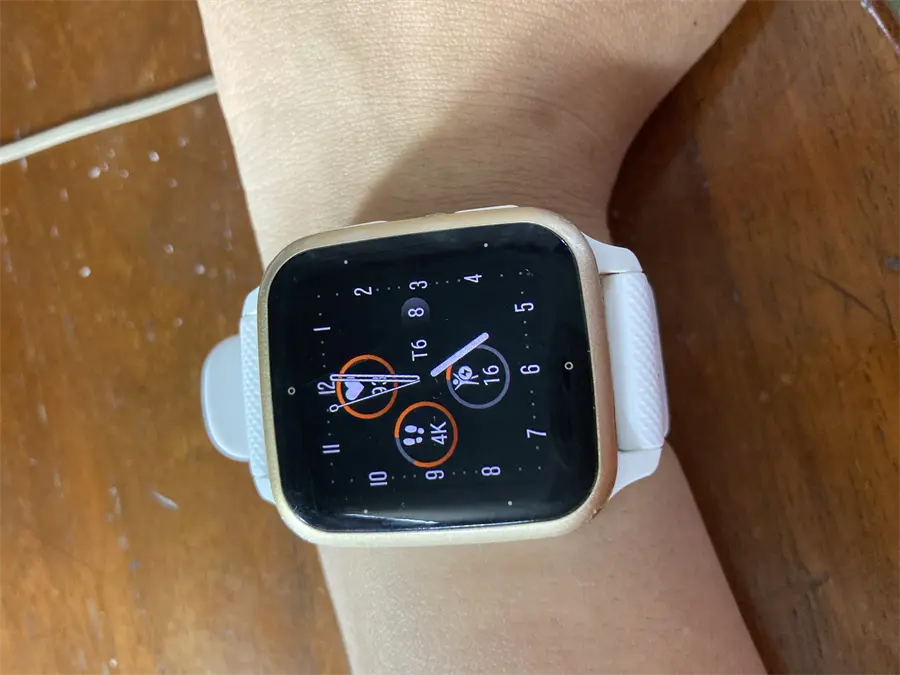 Khách hàng review Garmin Venu SQ 2 40.6mm dây silicone 2