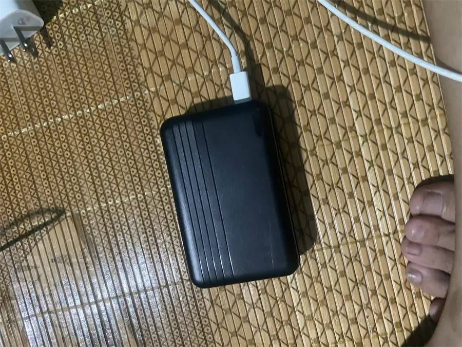 Khách hàng review Pin sạc dự phòng Polymer 10000mAh 12W AVA  DS609A 19