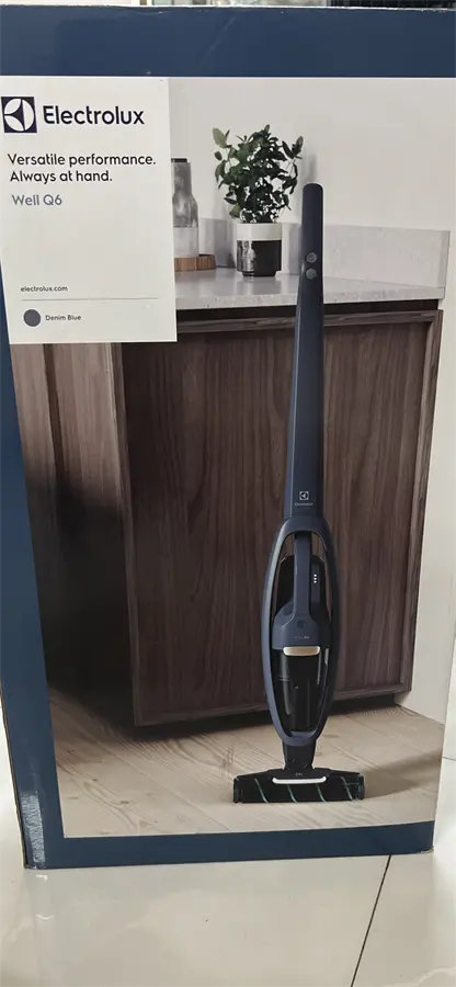 Khách hàng review Máy hút bụi không dây Electrolux WQ61-1EDBF 1