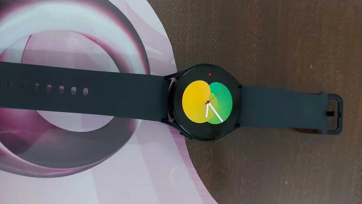 Khách hàng review Đồng hồ thông minh Samsung Galaxy Watch5 40mm 9