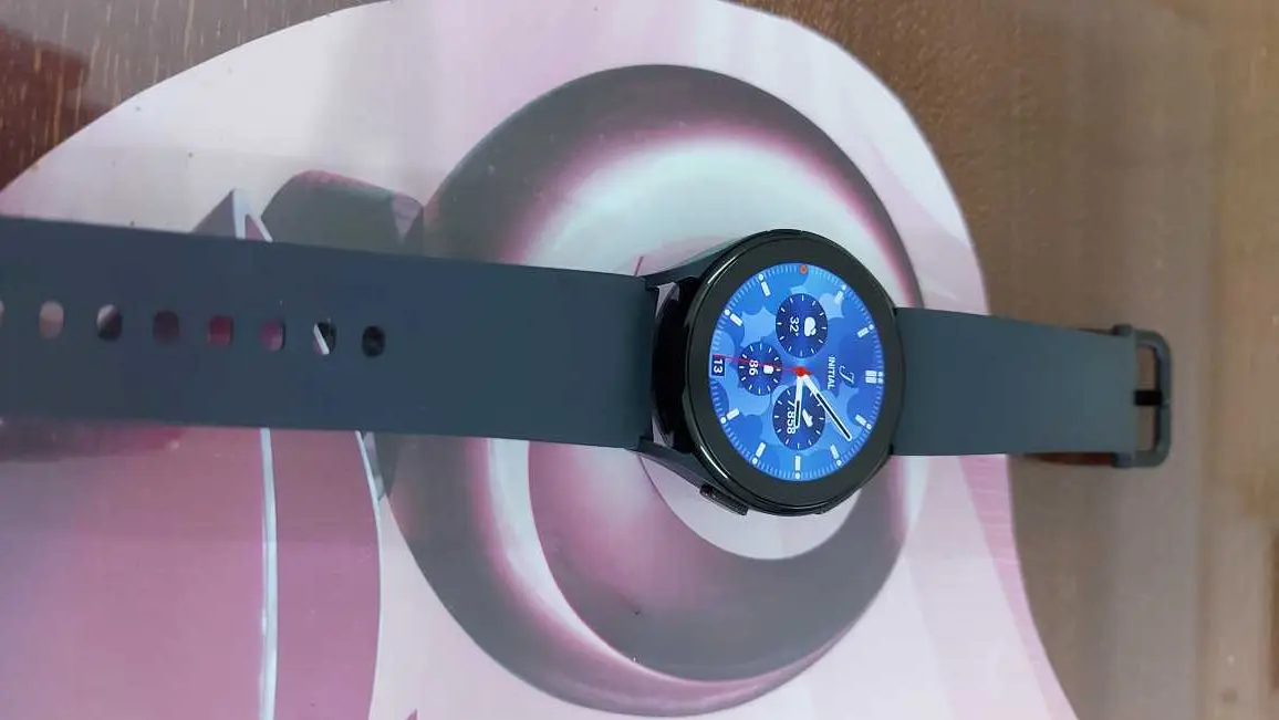 Khách hàng review Đồng hồ thông minh Samsung Galaxy Watch5 40mm 10