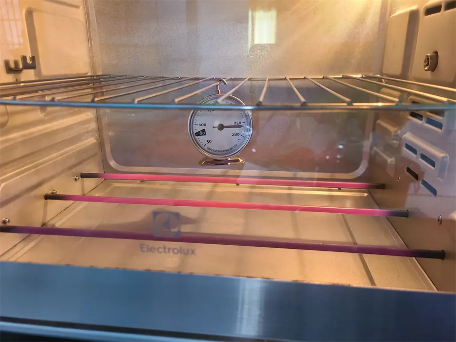 Khách hàng review Lò nướng Electrolux EOT38MXC 38 lít 1