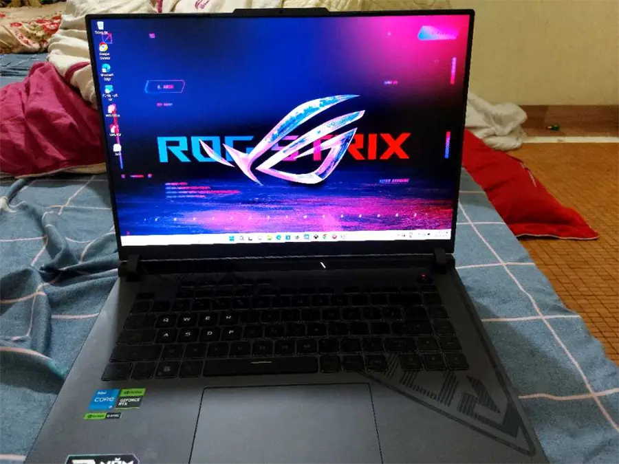 Khách hàng review Laptop Asus Gaming ROG Strix G16 G614JU i5 13450HX/8GB/512GB/6GB RTX4050/165Hz/Win11 (N3135W) 4