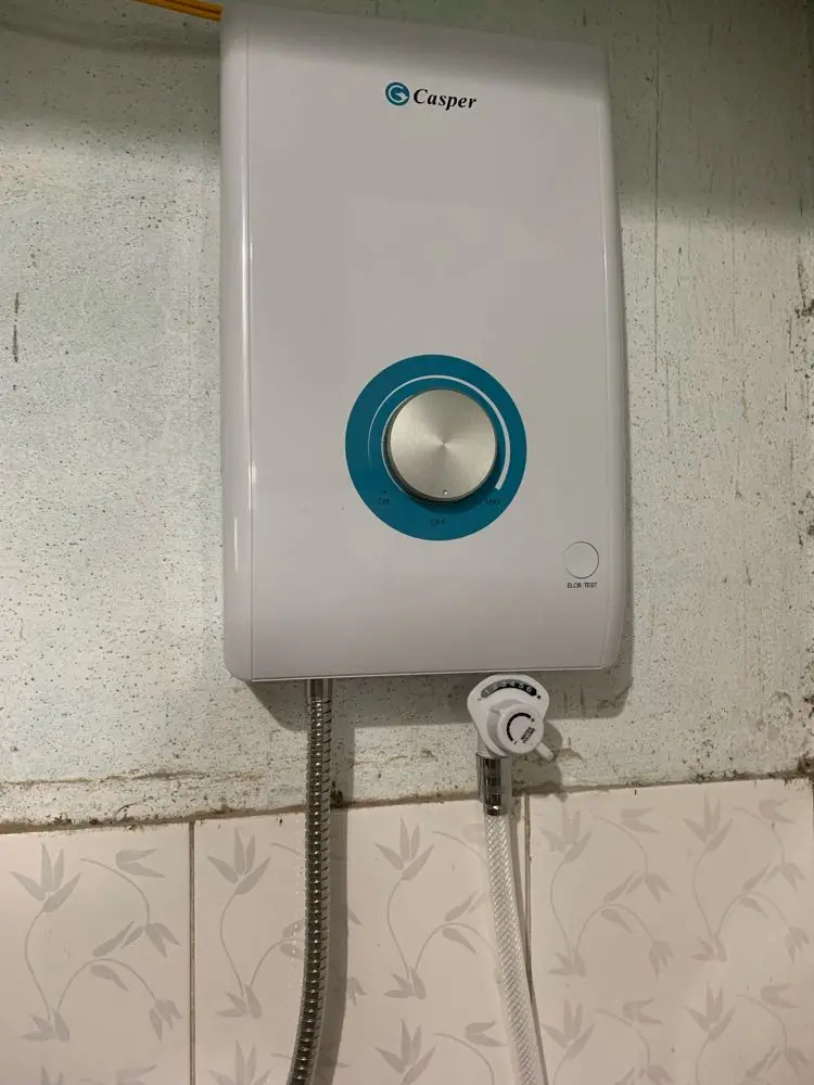 Khách hàng review Máy nước nóng trực tiếp Casper 4500W EN-45TH11 10