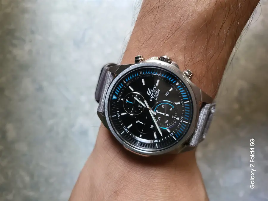 Khách hàng review Đồng hồ EDIFICE CASIO 44.7 mm Nam EFR-S572D-1AVUDF 2
