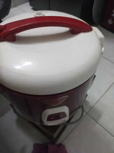 Khách hàng review Nồi cơm nắp gài Cuckoo 2 lít CR-1122 3