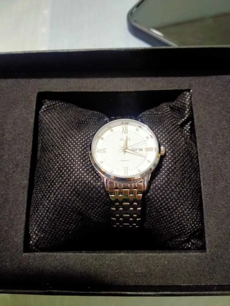 Khách hàng review Đồng hồ ELIO 30 mm Nữ ES027-C2 3