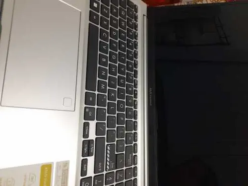 Khách hàng review Laptop Asus Vivobook 15 OLED A1505ZA i5 12500H/16GB/512GB/Win11 (L1337W) 2