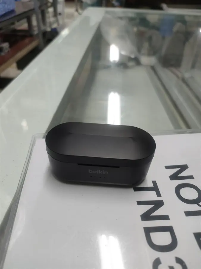 Khách hàng review Tai nghe Bluetooth True Wireless Belkin Soundform AUC001 7