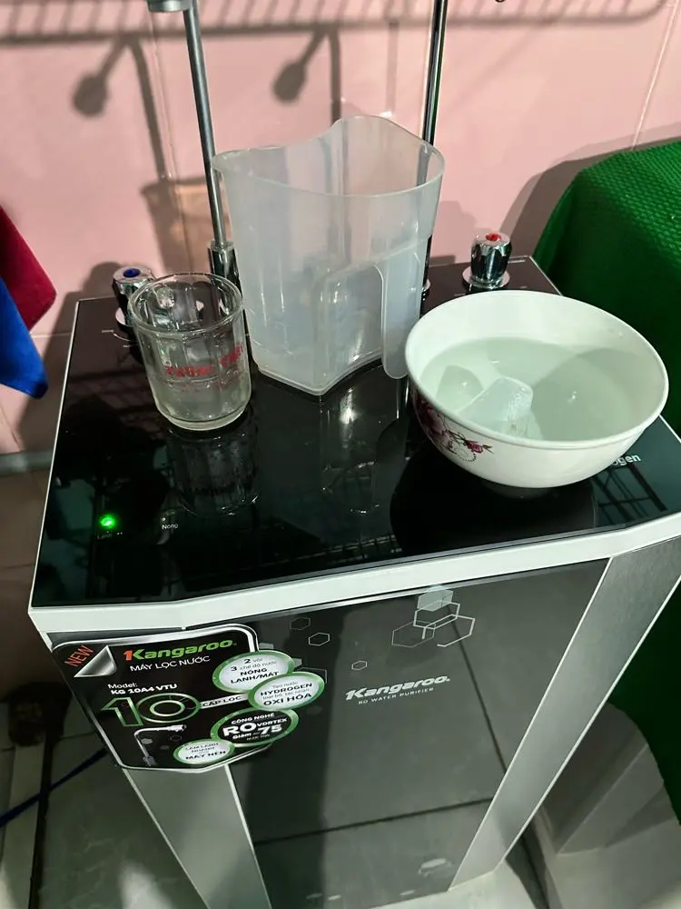 Khách hàng review Máy lọc nước RO nóng nguội lạnh Hydrogen Kangaroo KG10A4VTU 10 lõi 8
