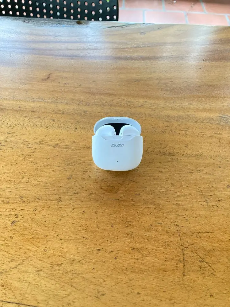 Khách hàng review Tai nghe Bluetooth True Wireless AVA  FreeGo A20 12