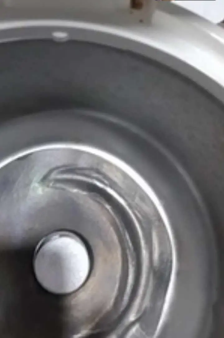Khách hàng review Nồi cơm nắp gài Electrolux 1.8 lít E4RC1-320P 8