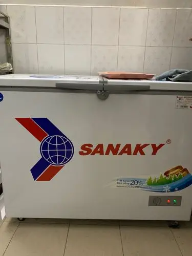 Khách hàng review Tủ đông Sanaky 220 lít VH-2899W1 10