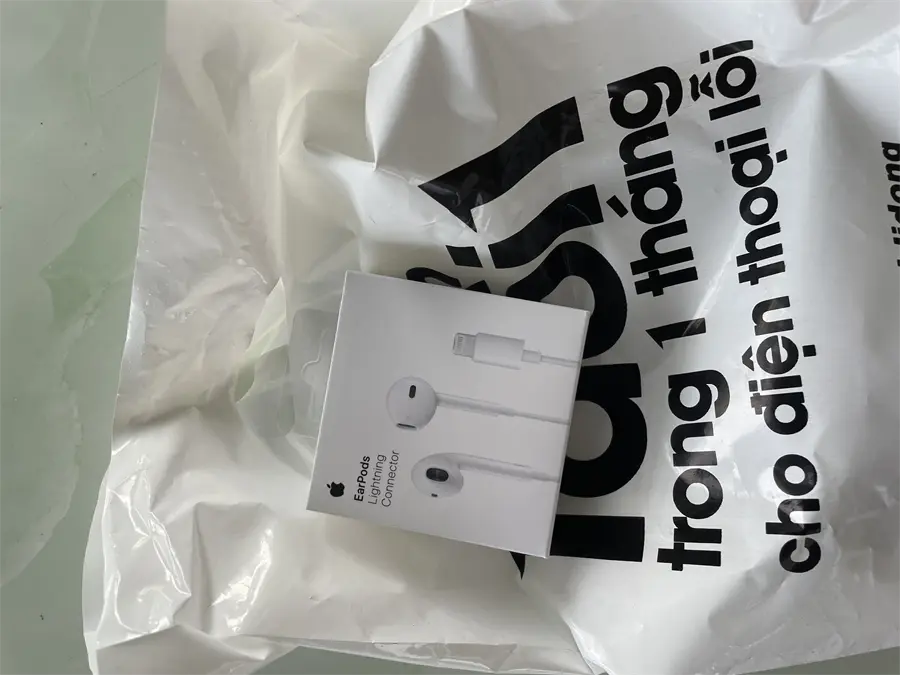 Khách hàng review Tai nghe Có Dây Apple MMTN2 3