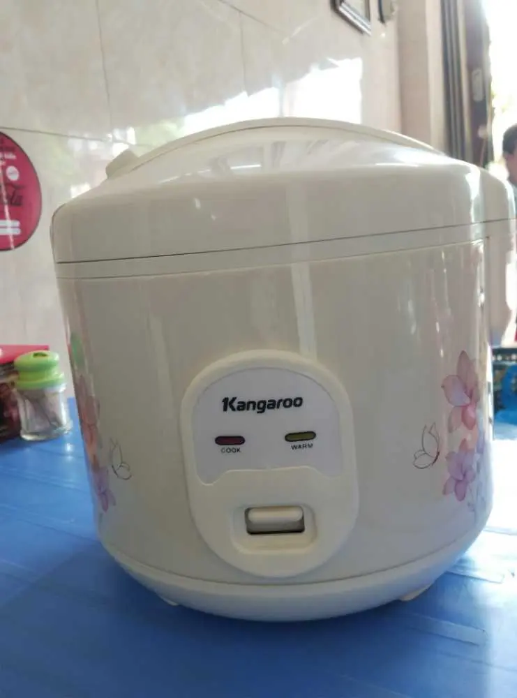 Khách hàng review Nồi cơm nắp gài Kangaroo 1.2 lít KG12RC1 4