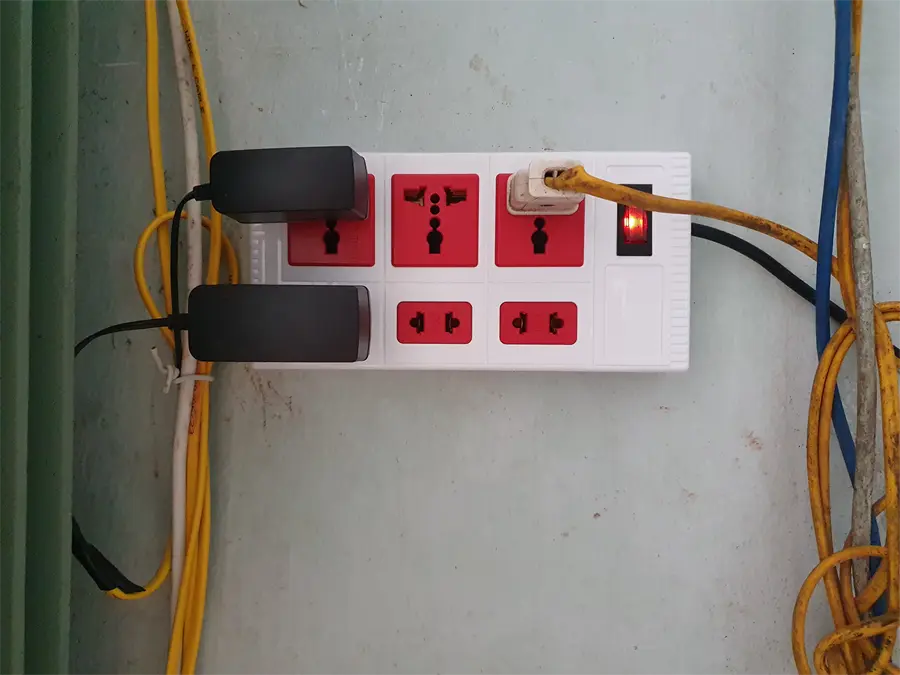 Khách hàng review Ổ cắm điện Điện Quang 6 lỗ 5m ECO ĐQ ESK 5WR 6ECO 3