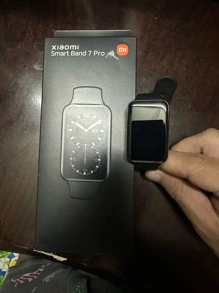 Khách hàng review Vòng đeo tay thông minh Mi Band 7 Pro 14