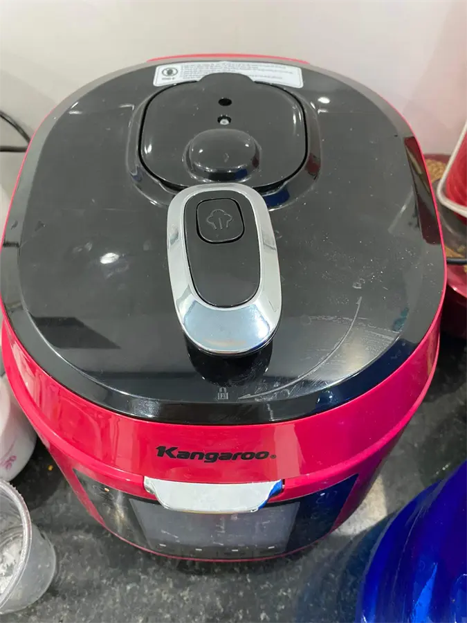Khách hàng review Nồi áp suất điện Kangaroo KG5P3 5 lít 1