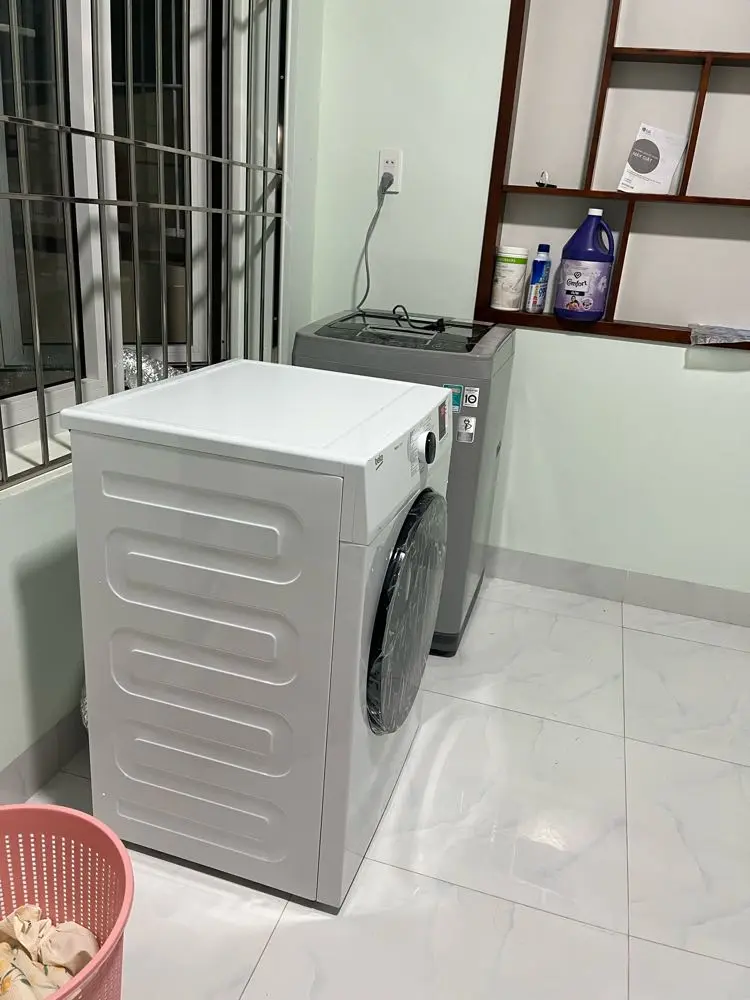 Khách hàng review Máy sấy thông hơi Beko 9 kg DA9112RX0WB 3