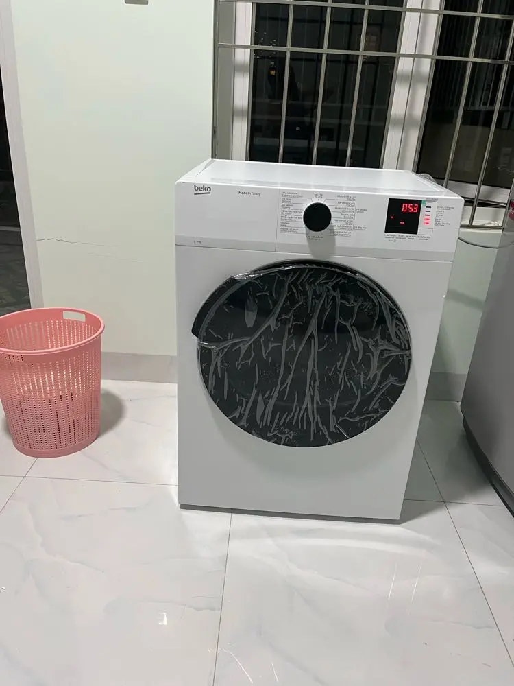 Khách hàng review Máy sấy thông hơi Beko 9 kg DA9112RX0WB 1