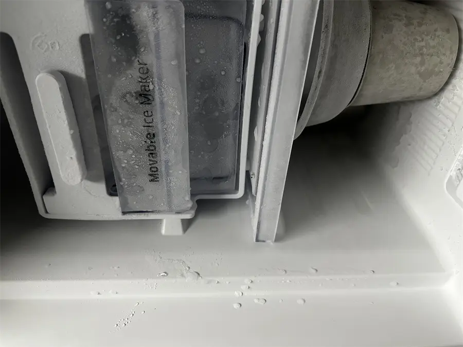 Khách hàng review Tủ lạnh Samsung Inverter 305 lít Bespoke RT31CB56248ASV 12