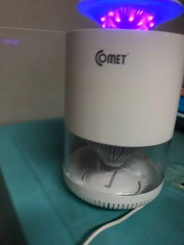 Khách hàng review Đèn bắt muỗi Comet CM078 3