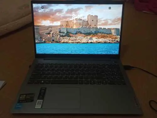 hách hàng review Laptop Lenovo Ideapad 3 15ITL6 i3 1115G4/8GB/256GB/Win11 (82H803SGVN) 6