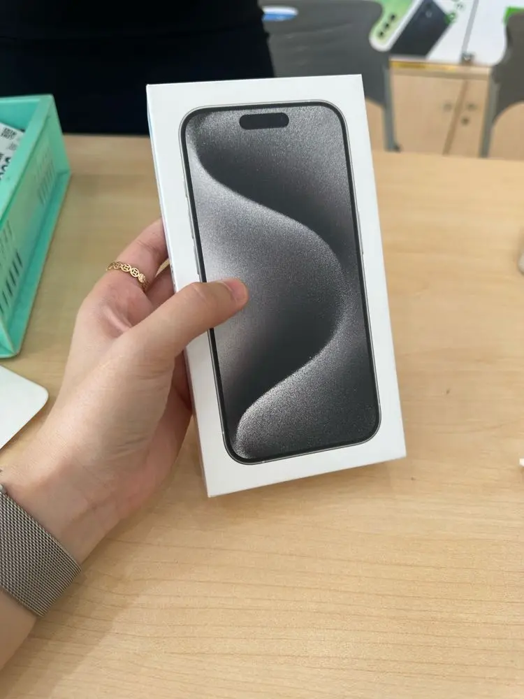 Khách hàng review Điện thoại iPhone 15 Pro 256GB 9