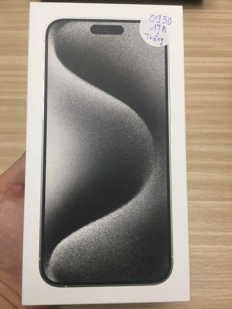 Khách hàng review Điện thoại iPhone 15 Pro Max 1TB 2