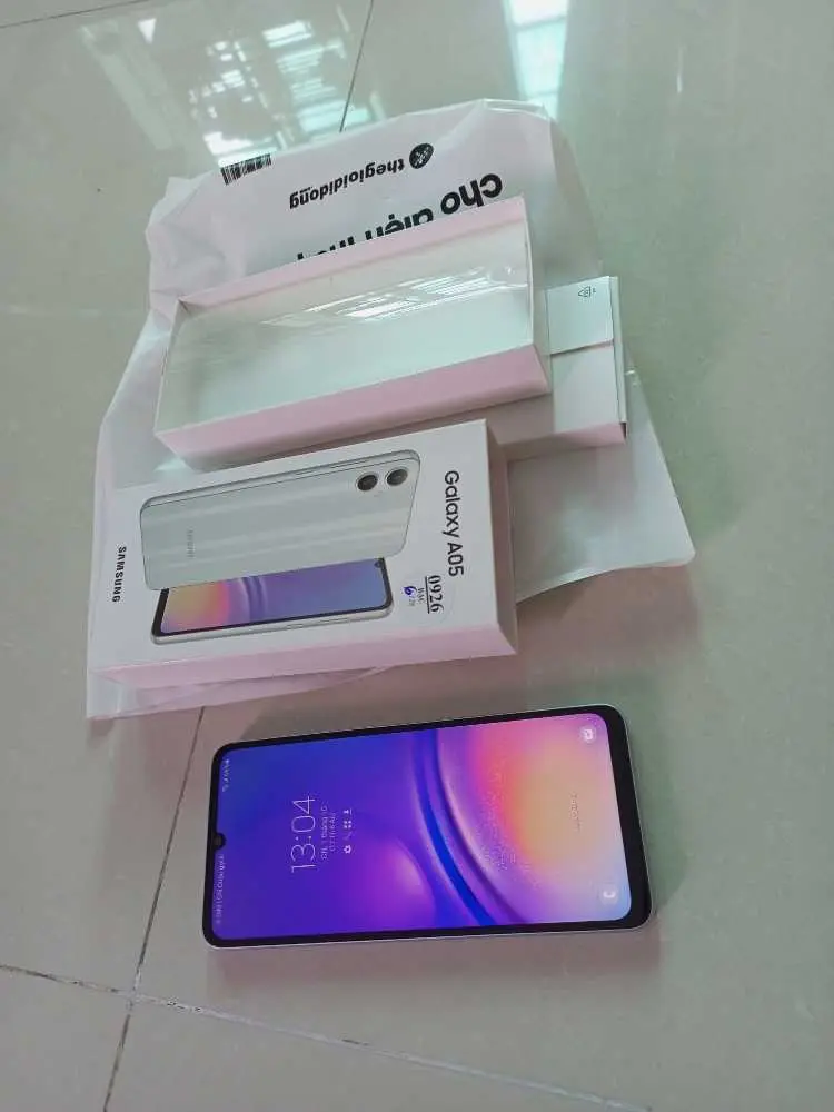 Khách hàng review Điện thoại Samsung Galaxy A05 6GB/128GB 4