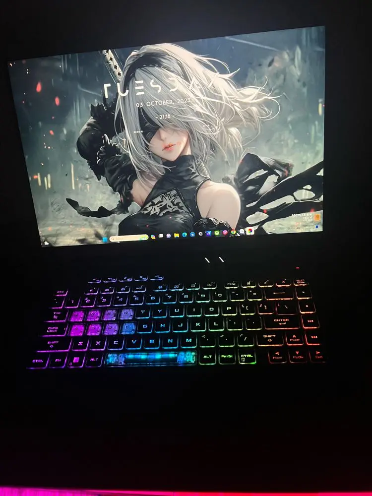 Khách hàng review Laptop Asus Gaming ROG Strix G16 G614JU i5 13450HX/8GB/512GB/6GB RTX4050/165Hz/Win11 (N3135W) 2