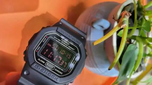 Khách hàng review Đồng hồ G-SHOCK 5600 43.5 mm Nam DW-5600MS-1DR 4