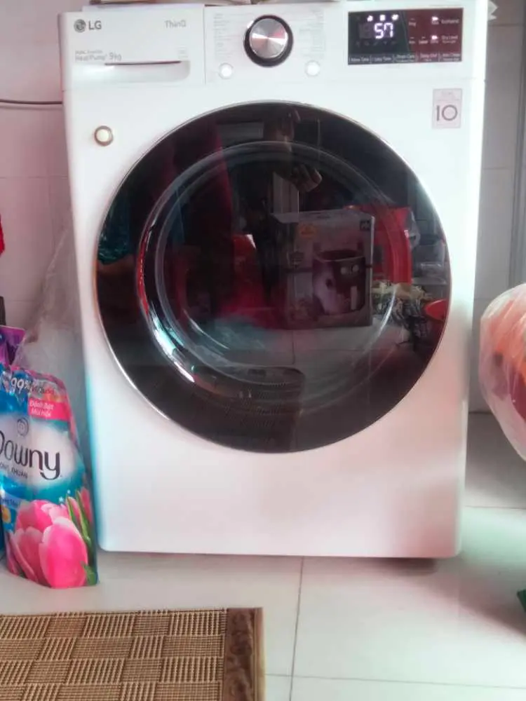 Khách hàng review Máy sấy bơm nhiệt LG 9 kg DVHP09W 2