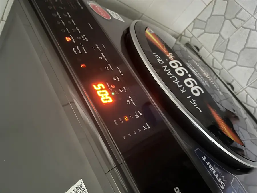 Khách hàng review Máy giặt Panasonic Inverter giặt 10.5 kg - sấy tiện ích 2 kg NA-V105FC1LV 29