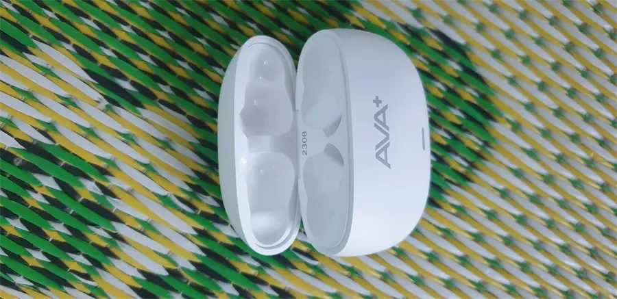Khách hàng review Tai nghe Bluetooth True Wireless AVA  FreeGo W26 17