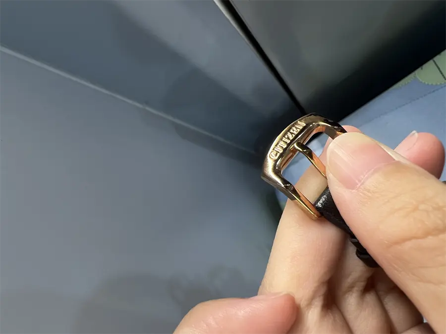 Khách hàng review Đồng hồ CITIZEN 28.2 mm Nữ EM0733-08A 1
