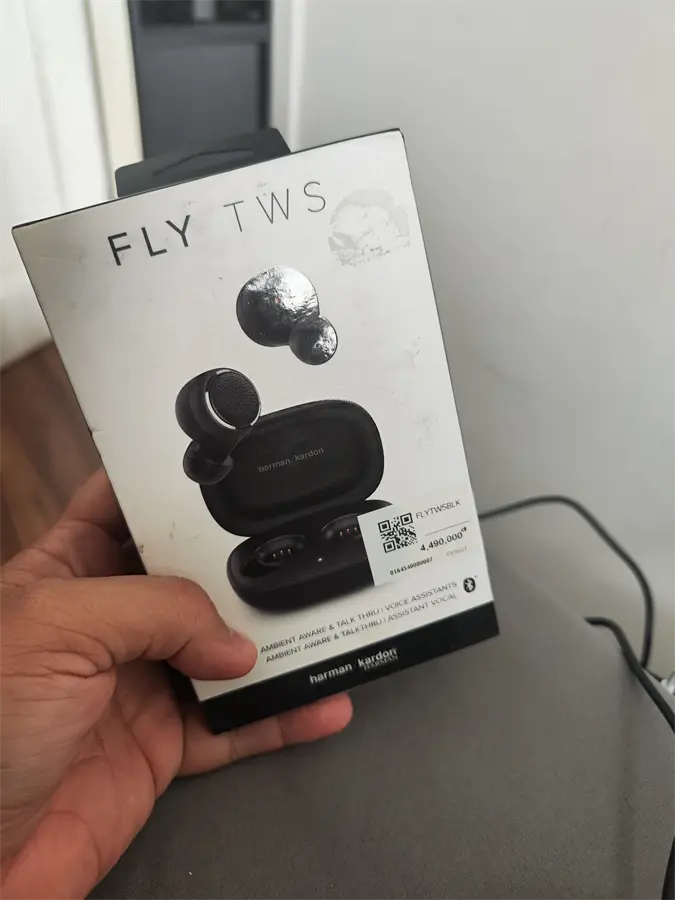 Khách hàng review Tai nghe Bluetooth True Wireless Harman/Kardon FLY TWSBLK 1