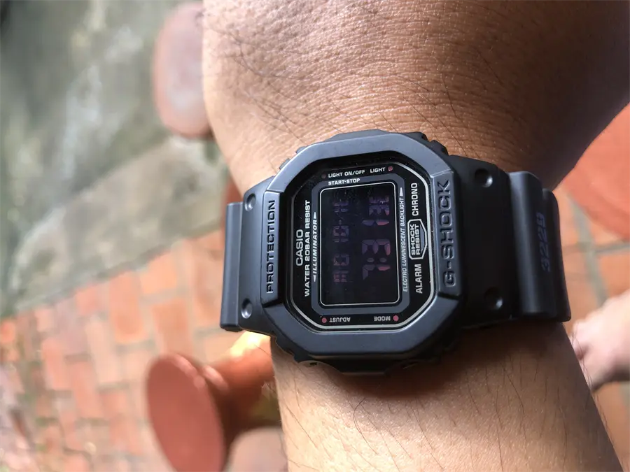 Khách hàng review Đồng hồ G-SHOCK 5600 43.5 mm Nam DW-5600MS-1DR 3