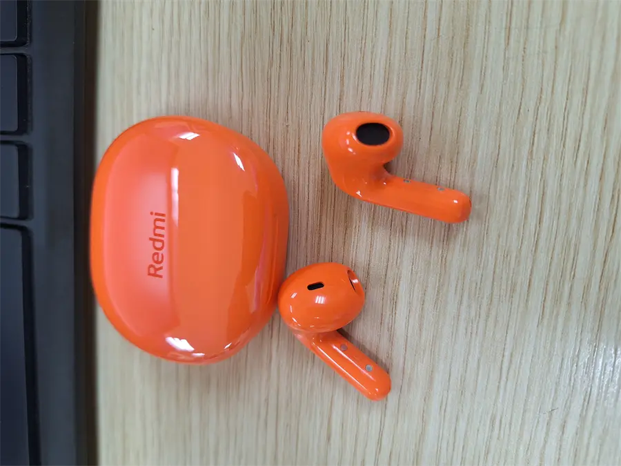 Khách hàng review Tai nghe Bluetooth True Wireless Xiaomi Redmi Buds 4 Lite 11