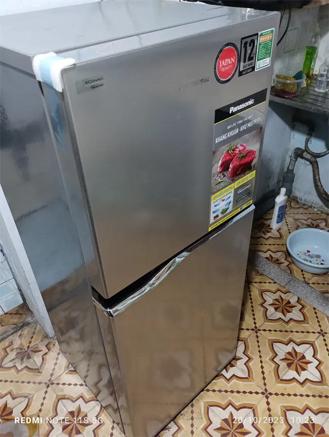 Khách hàng review Tủ lạnh Panasonic Inverter 170 lít NR-BA190PPVN 105