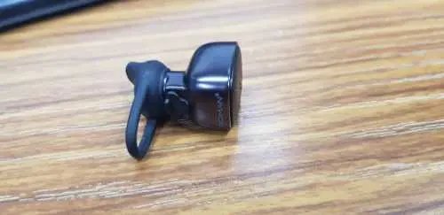 Khách hàng review Tai nghe Bluetooth 1 Bên Roman Q5C 2
