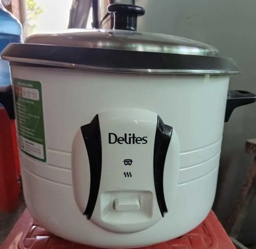 Khách hàng review Nồi cơm nắp rời Delites 1.5 lít NCR1502 12