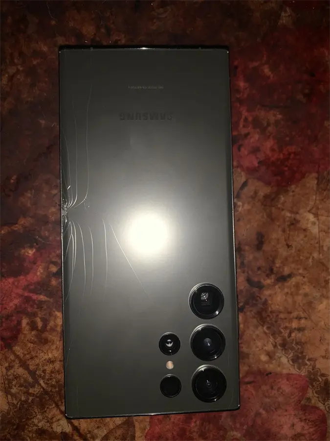 Khách hàng review Điện thoại Samsung Galaxy S23 Ultra 5G 8GB/256GB 3