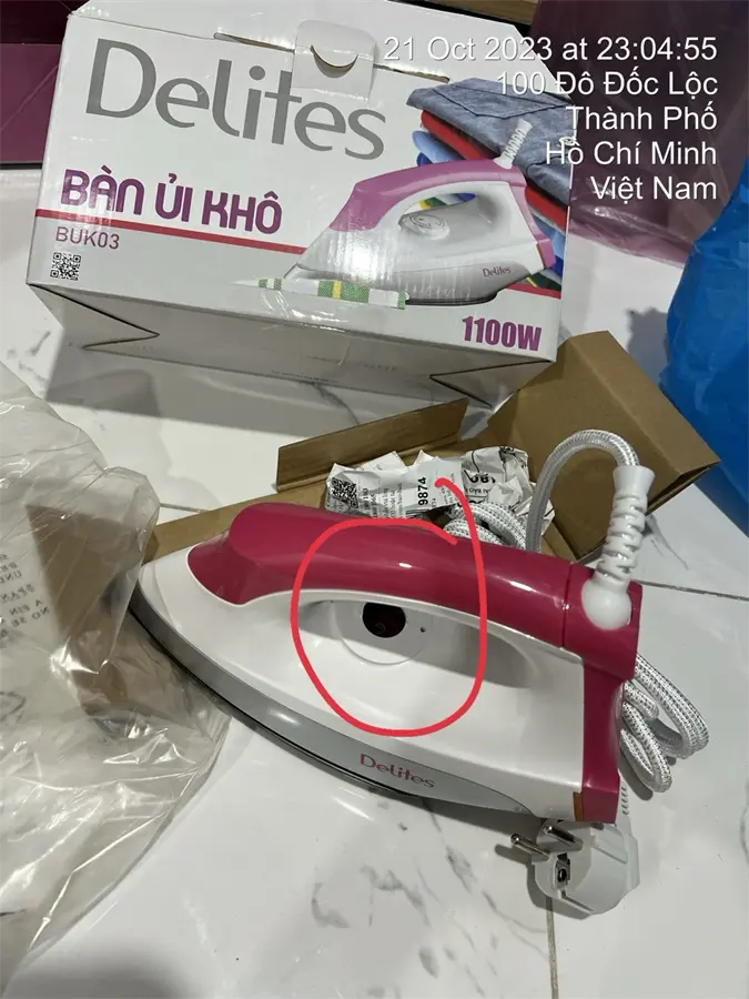 Khách hàng review Bàn ủi khô Delites BUK03 1100W 1