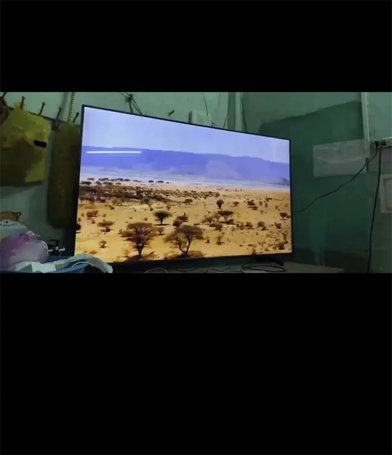 Khách hàng review Smart Tivi Crystal UHD Samsung 4K 55 inch UA55BU8000 6