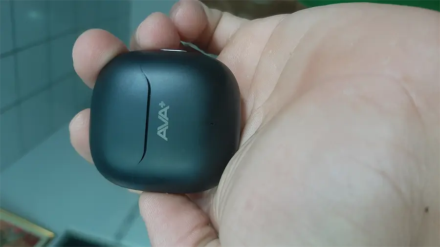 Khách hàng review Tai nghe Bluetooth True Wireless AVA  FreeGo A20 7